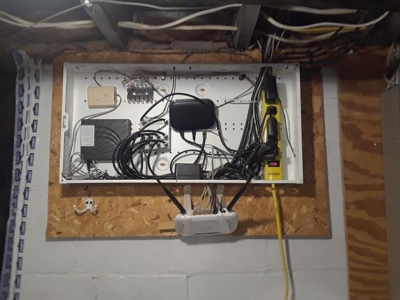 Wifi/Ethernet panel