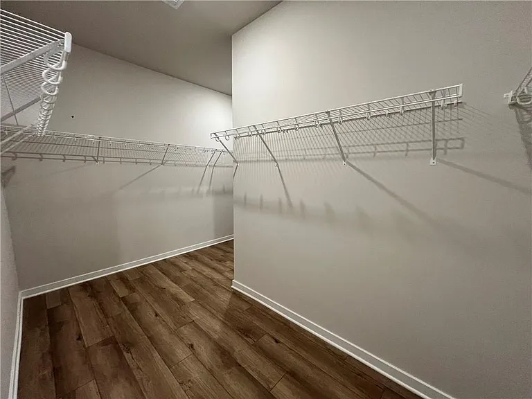 905 Winding Rose Dr — Photo 27