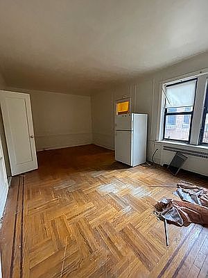 1st image of 55 Winthrop St APT 4E