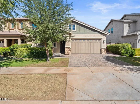 3136 E APPALOOSA Road, Gilbert, AZ 85296