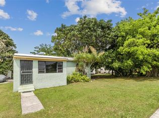 10465 SW 174th Ter, Miami, FL 33157