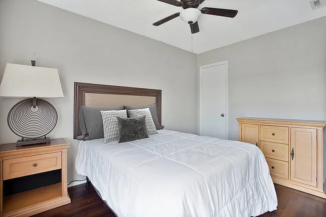 111 Blue Indigo Ct — Photo 50