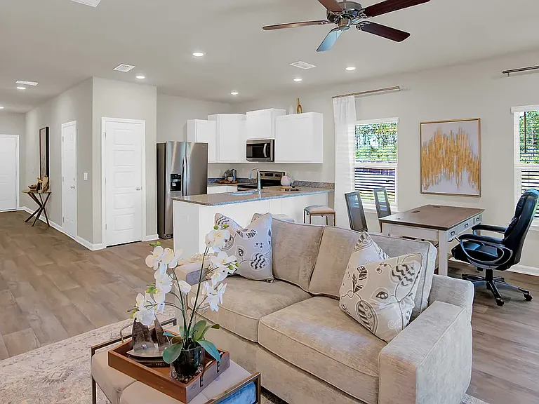 32223 Emancipation Cir — Photo 13
