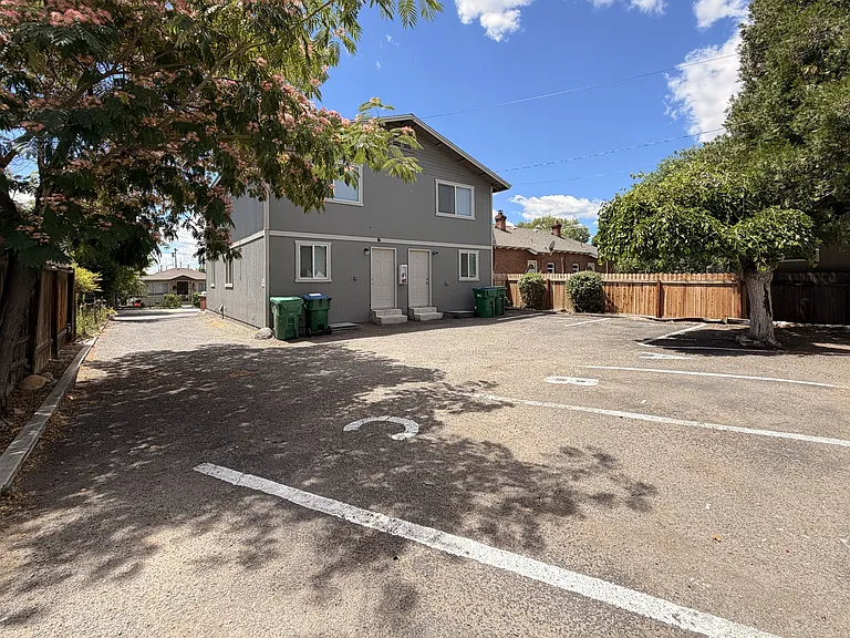 319 Thoma St #A — Photo 21