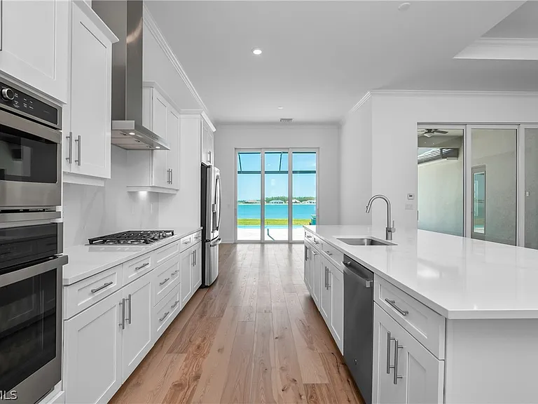 18837 Wildblue Blvd — Photo 14