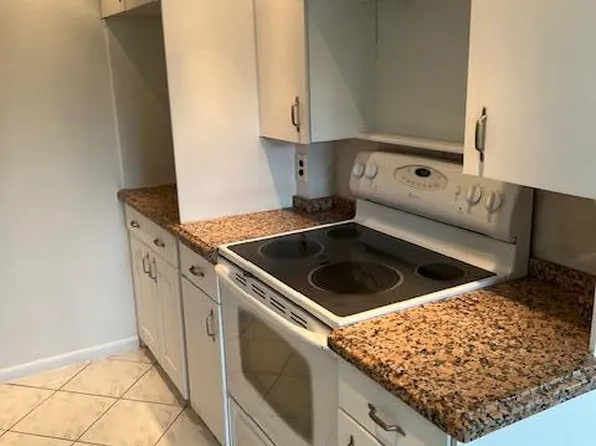 2085 Newport S #2085, Deerfield Beach, FL 33442