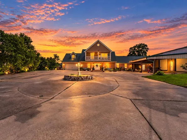 7645 Old Big Hill Rd, Beaumont, TX 77705