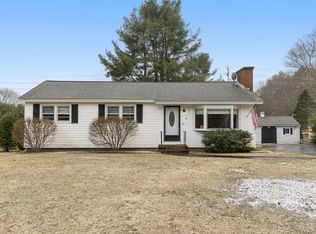 14 Chatham Rd, Chelmsford, MA 01824