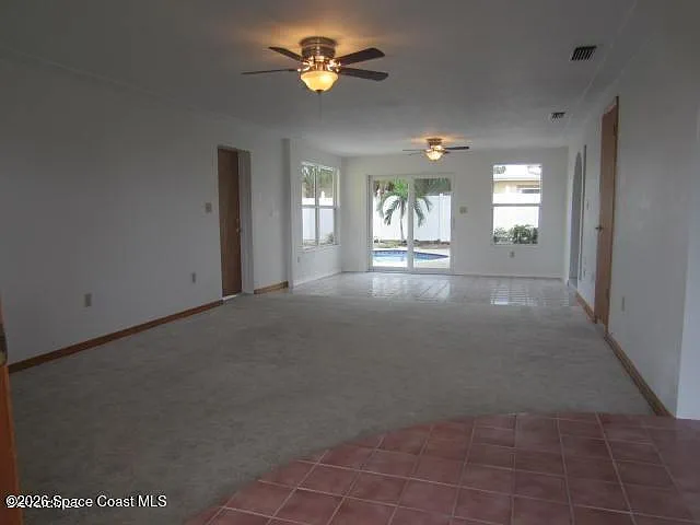 129 Martin St — Photo 4