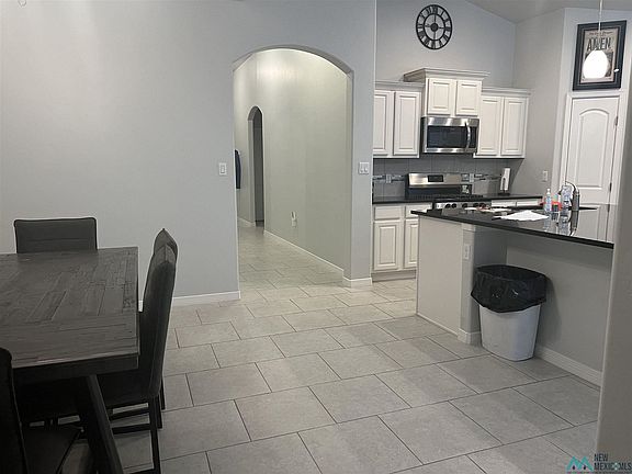 3rd image of 1004 W McKay St