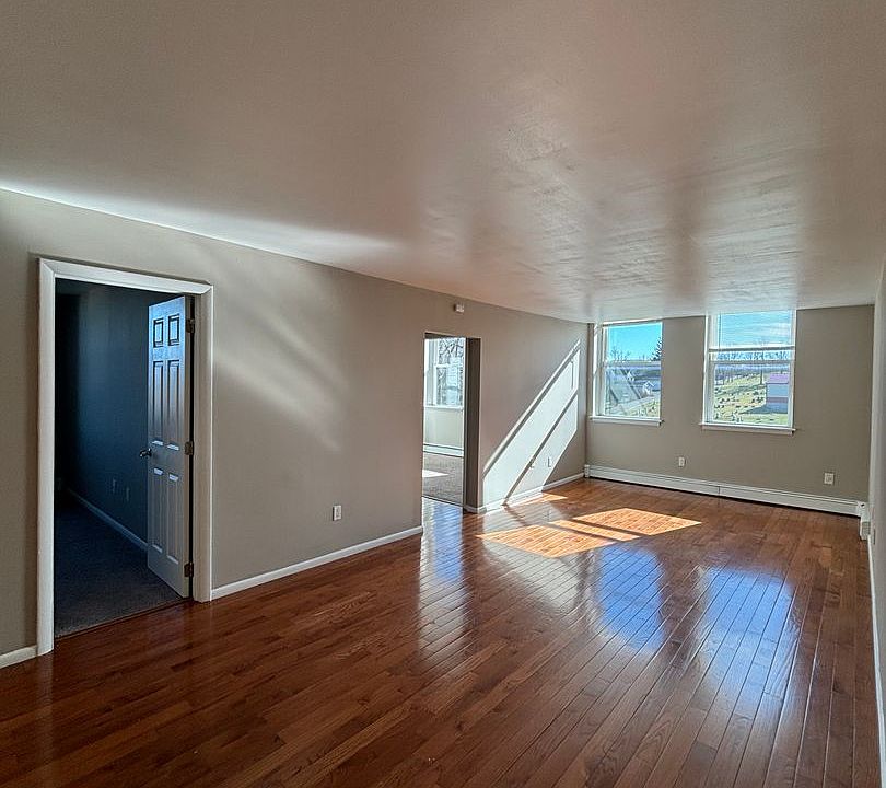 Monroe Apartments 321 Monroe St Freemansburg PA Zillow