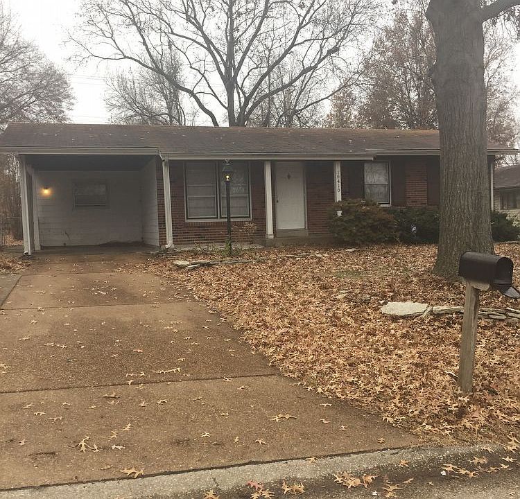 1st image of 10410 Quaker Dr