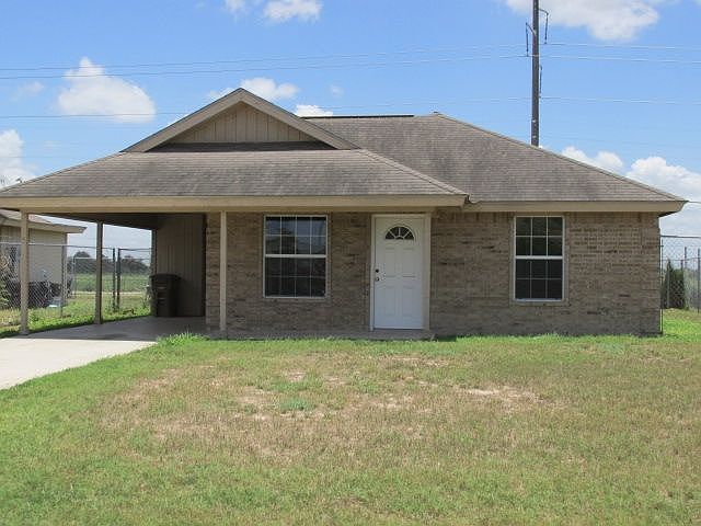 1st image of 214 Rebecca Dr