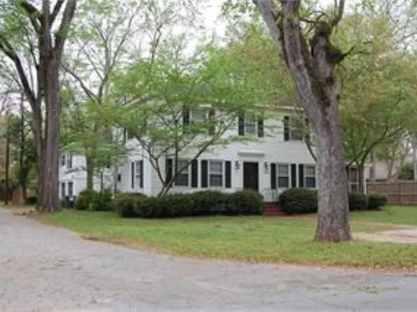 1007 3rd St, Perry, GA 31069