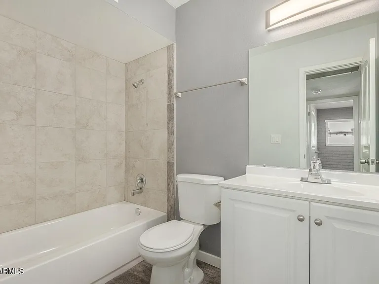 1118 S McClintock Dr #1 — Photo 12