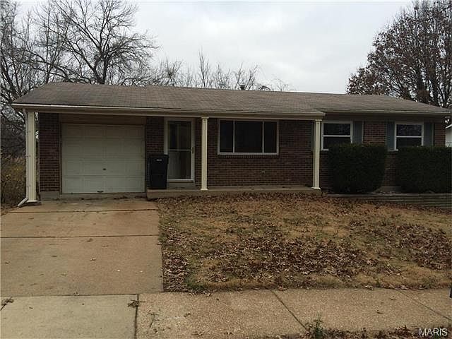 1st image of 2741 Creekwood Manor Ln