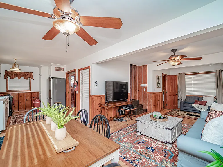 883 Kuffel Canyon Rd — Photo 10
