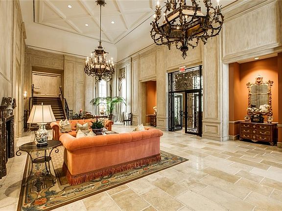 3rd image of 3505 Turtle Creek Blvd APT 11G