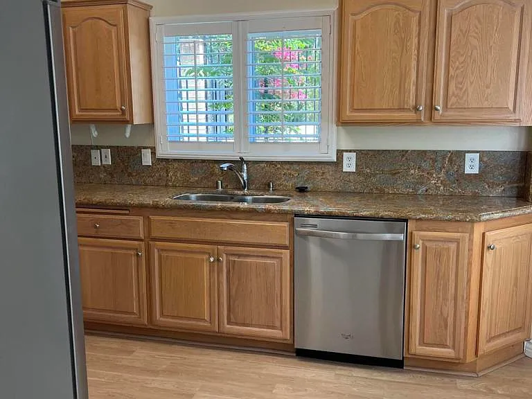 255 Skyline Dr — Photo 11