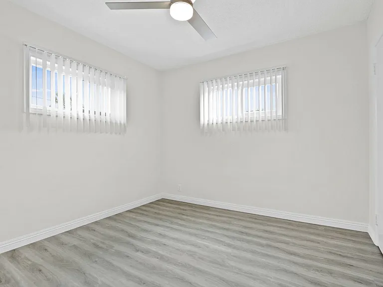 1824 16th St in Santa Monica — Photo 12