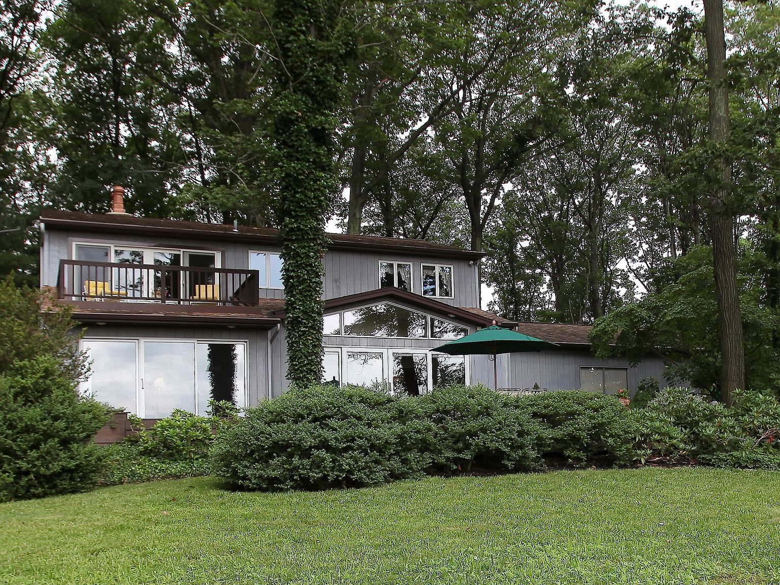 2027 Ridge Rd, Perkasie, PA 18944 Zillow