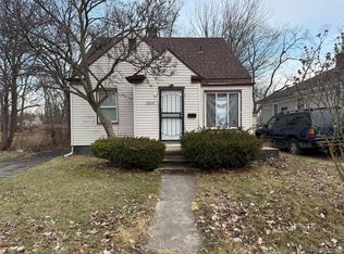 8864 Heyden St, Detroit, MI 48228