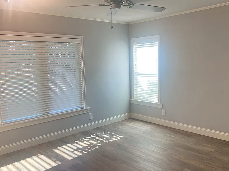 104 Varsity Cir — Photo 21