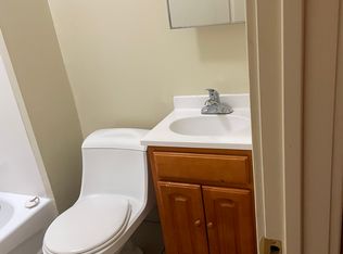 1630 Crosslynne Ave, Woodlynne, NJ 08107