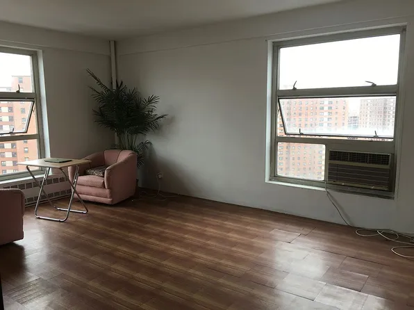 100 La Salle St APT 16C, New York, NY 10027