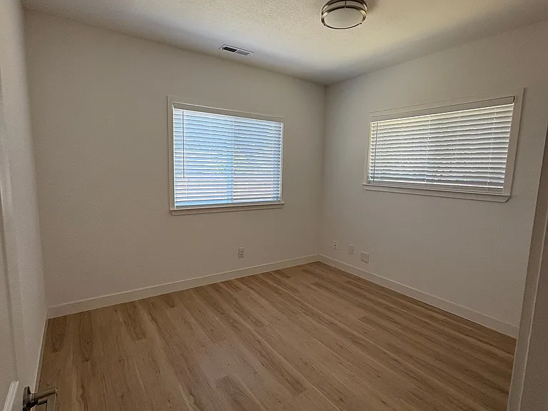 4160 Mitzi Dr #2 — Photo 7