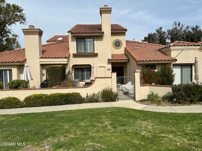 236 Country Club Dr UNIT B, Simi Valley, CA, 93065