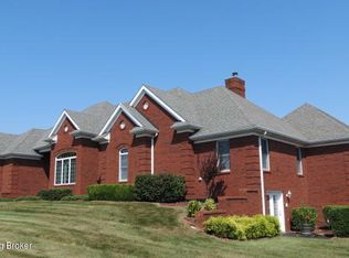 746 Veechdale Rd, Simpsonville, KY 40067