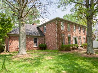 5803 Timber Ridge Dr, Prospect, KY 40059