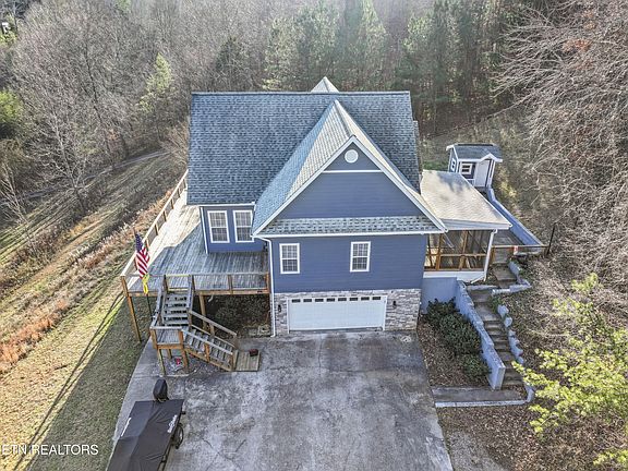 2nd image of 118 Wolfe Trl