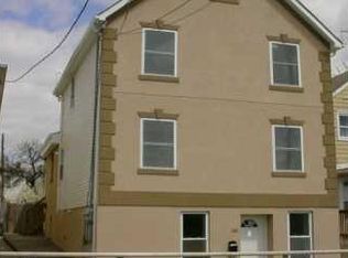 260 Washington St #2, Perth Amboy, NJ 08861