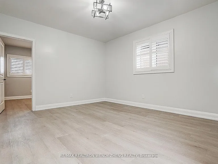 175 Grace St #1-3 — Photo 34