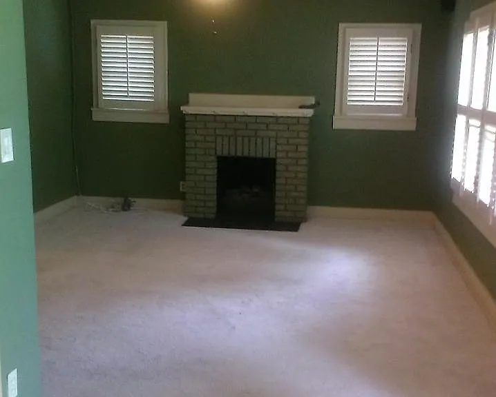 1004 S Indiana Ave — Photo 4