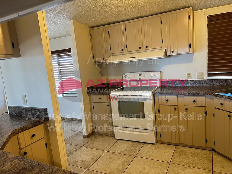 28840 N 168th Ave — Photo 11