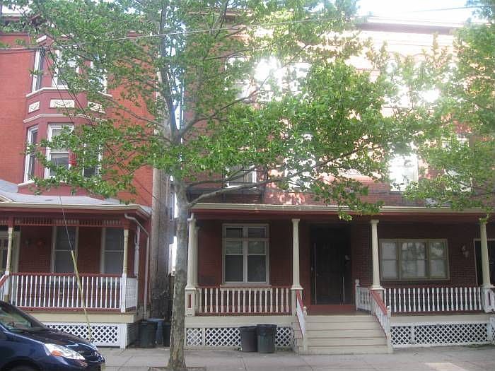 2nd image of 14 Carroll St