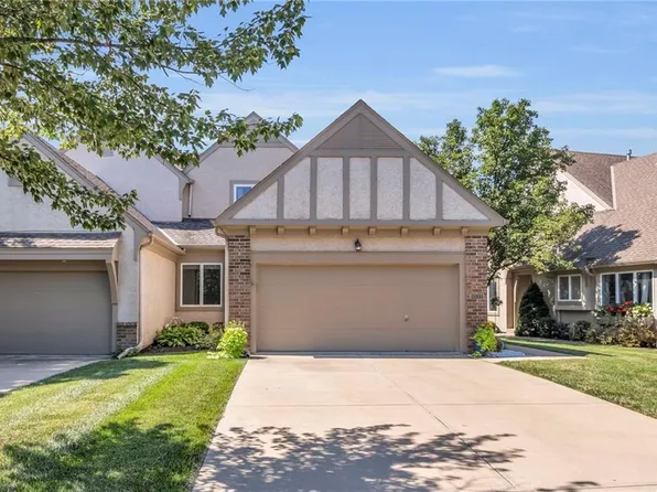 6327 W 145th St, Overland Park, KS 66223