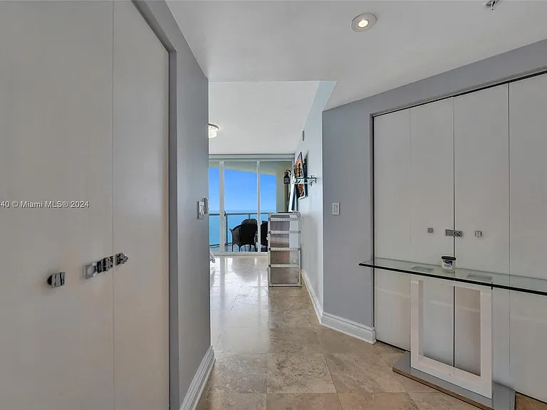 16699 Collins Ave #4106 — Photo 27