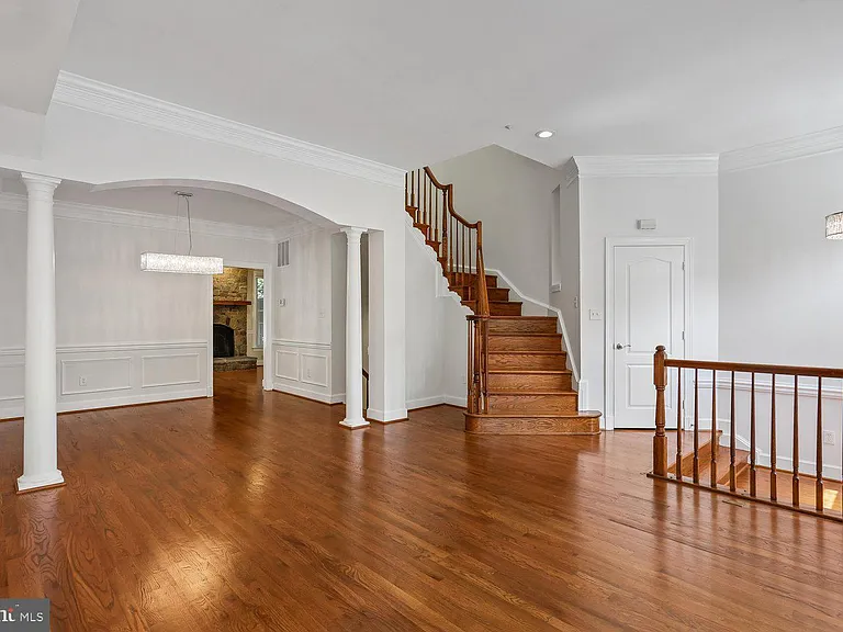 417 Winding Rose Dr — Photo 7