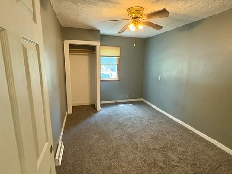 526 Collingwood Ave — Photo 11