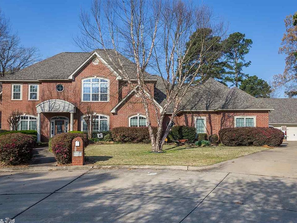 1st image of 4107 Brookhollow Cir