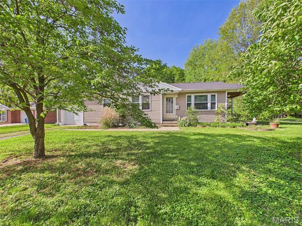 5 Saint Clair Lake Dr