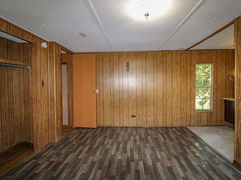 42 Cameron Cir — Photo 15