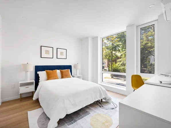 82-77 116th St, Richmond Hill, NY
