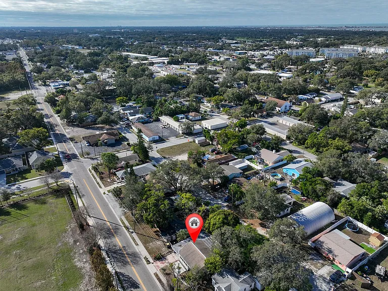 1530 S Martin Luther King Jr Ave — Photo 32