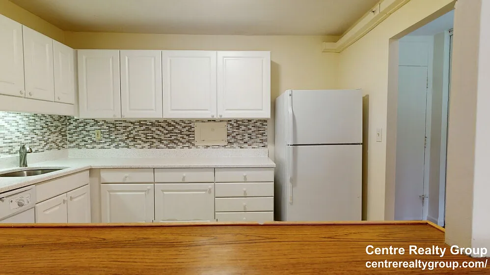 2 bed, 2.0 bath, $3,900 — Photo 2