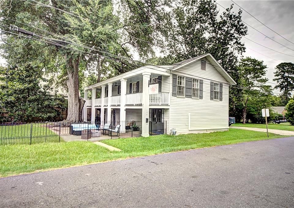 1st image of 108 Whitfield Dr